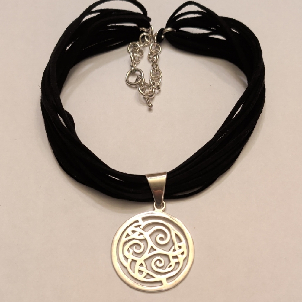 Silpada Celtic Knot Necklace S1230